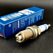 BOUGIE BOSCH FR7LDC BMW E36 E34 E39 E32 E38 E31 Z3 12129063428