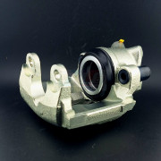 Étrier avant droit 34116765882 34116750150 bmw E46 330i 330d