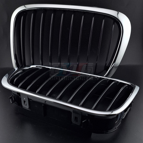 E46 COMPACT (01-05) PAIRE DE CALANDRE 51138208489 51138208490