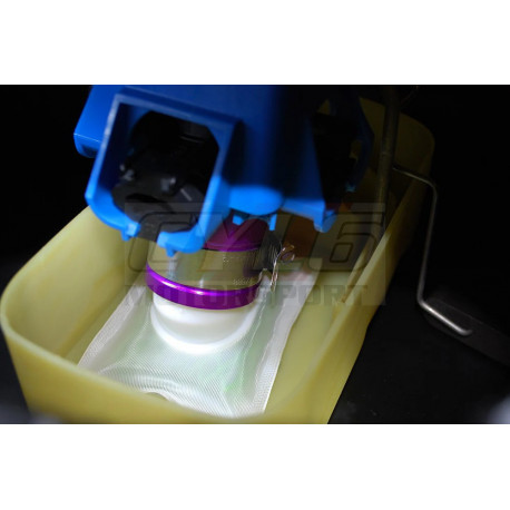 Manchon adaptateur pompe à essence BMW E36 – Montage Walbro / Aeromotive Ø universel